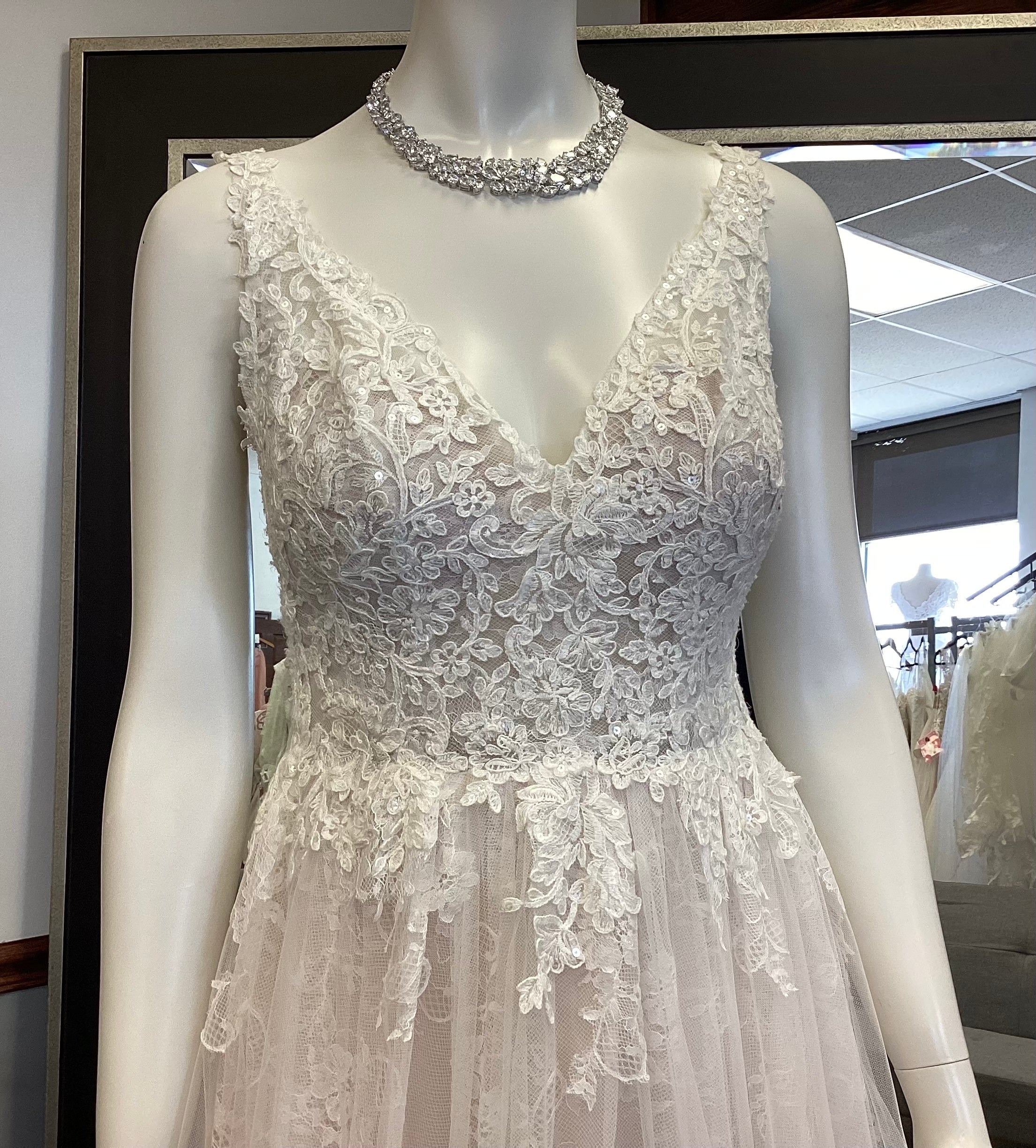 Stella York 6603 Ivory moscato SZ 10
